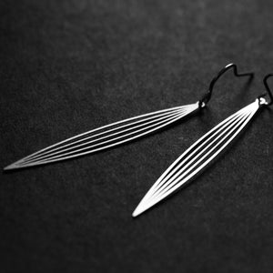Sasagrass Earrings: S