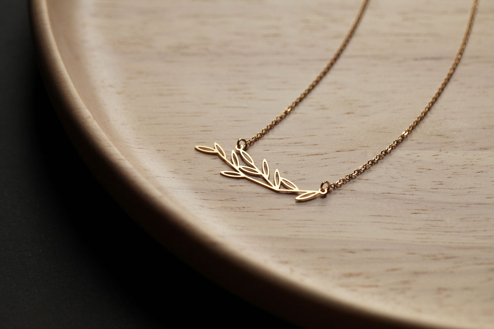 moorigin Leafy Pendant