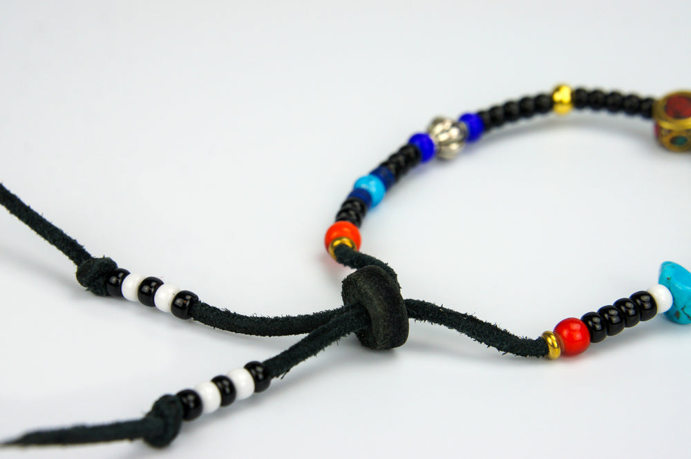Rockin' Craft Handmade Vintage Leather Bracelet with White Heart Beads – Bracelet Black